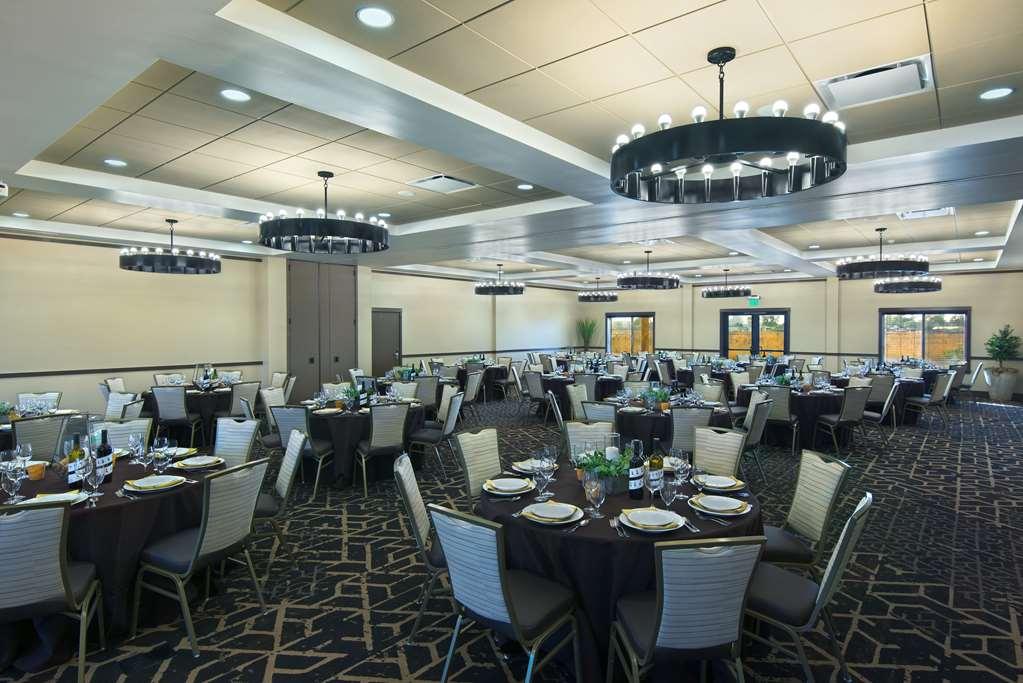 Oxford Suites Sonoma - Rohnert Park Faciliteter billede