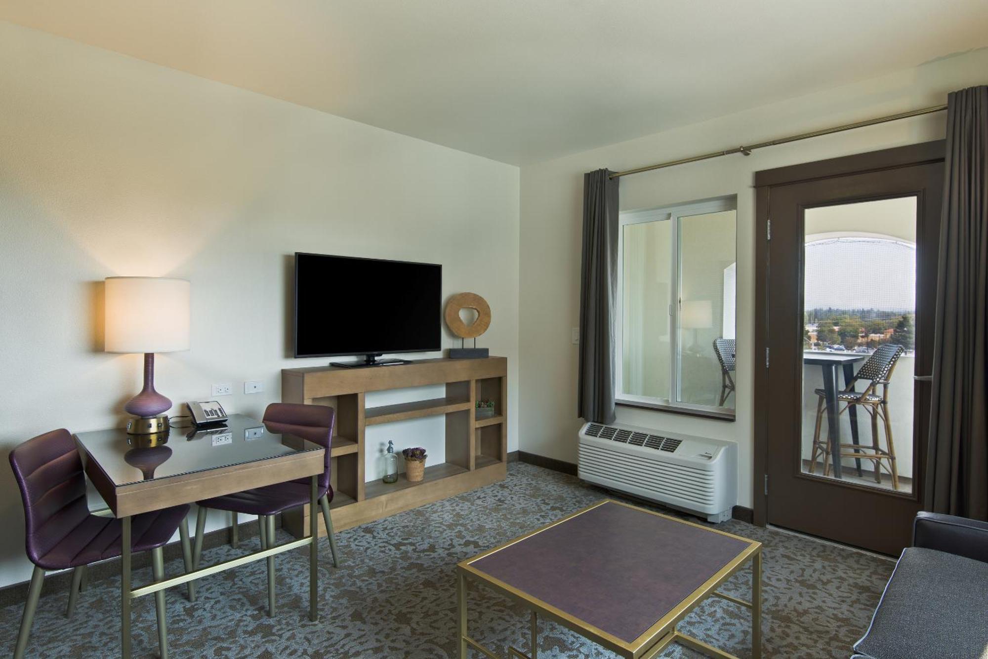 Oxford Suites Sonoma - Rohnert Park Værelse billede