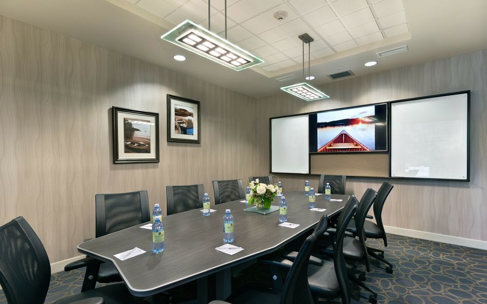 Oxford Suites Sonoma - Rohnert Park Eksteriør billede