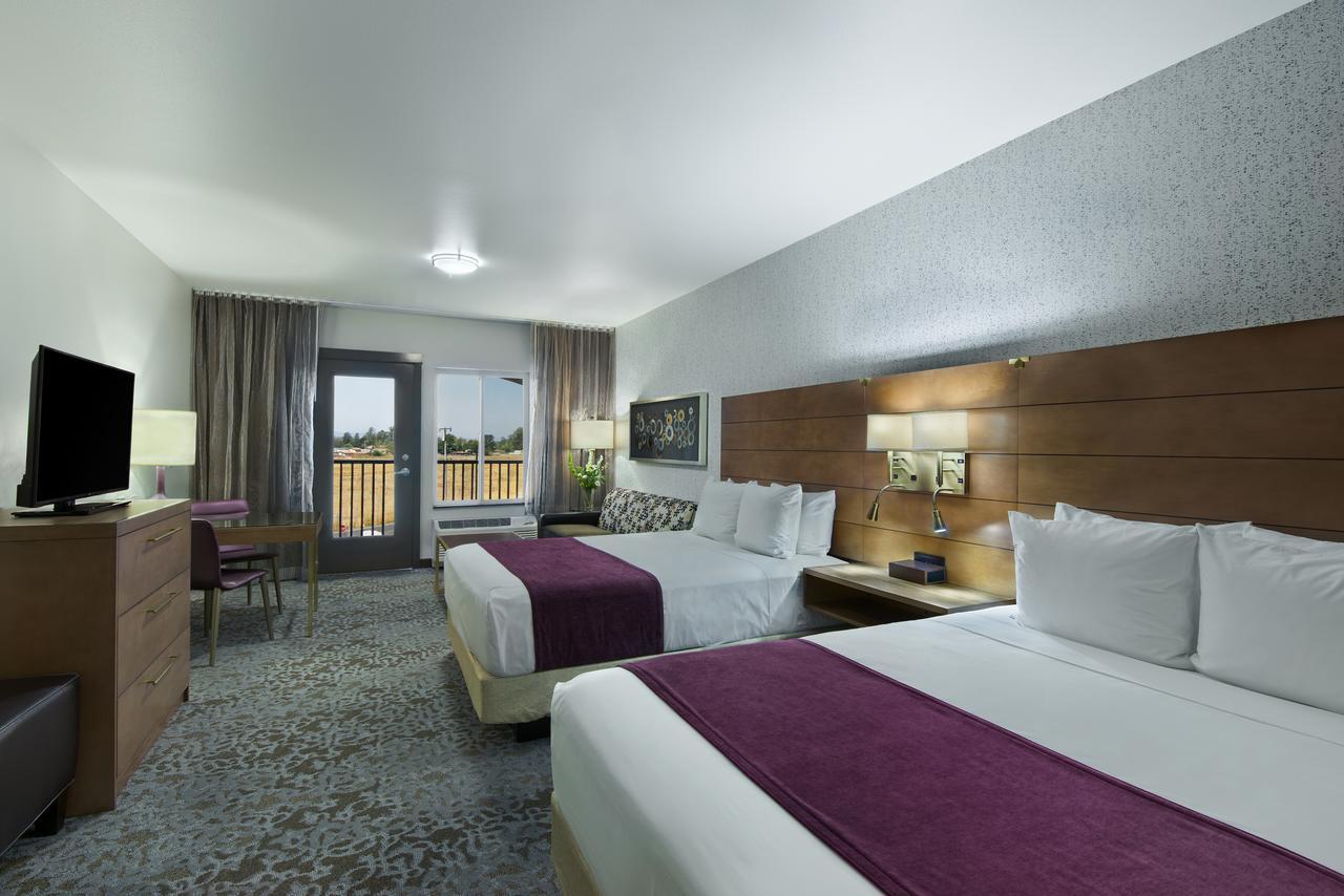 Oxford Suites Sonoma - Rohnert Park Eksteriør billede