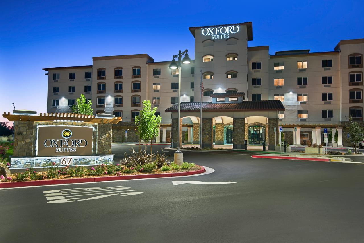 Oxford Suites Sonoma - Rohnert Park Eksteriør billede