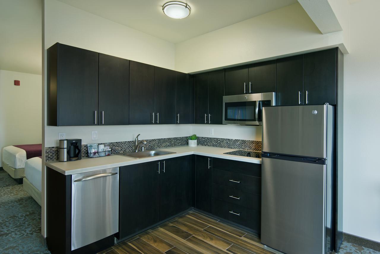 Oxford Suites Sonoma - Rohnert Park Eksteriør billede