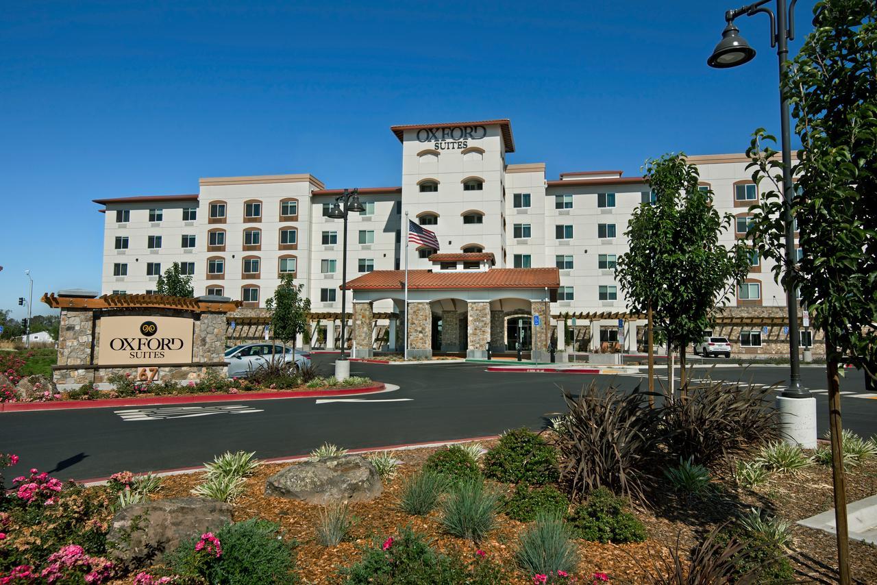Oxford Suites Sonoma - Rohnert Park Eksteriør billede