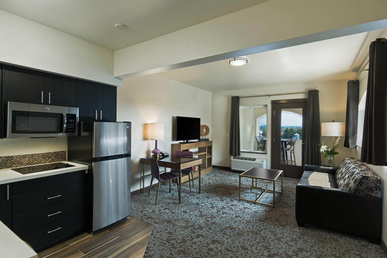 Oxford Suites Sonoma - Rohnert Park Eksteriør billede